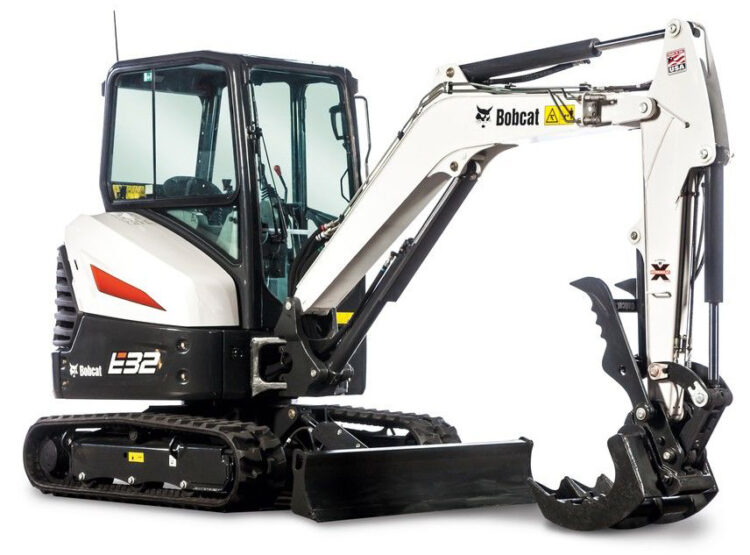 Bobcat E32